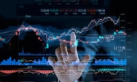 “恐怖数据”公布 美股三大指数全线上涨！道指涨逾467点 特斯拉涨超6% 英伟达涨超3%